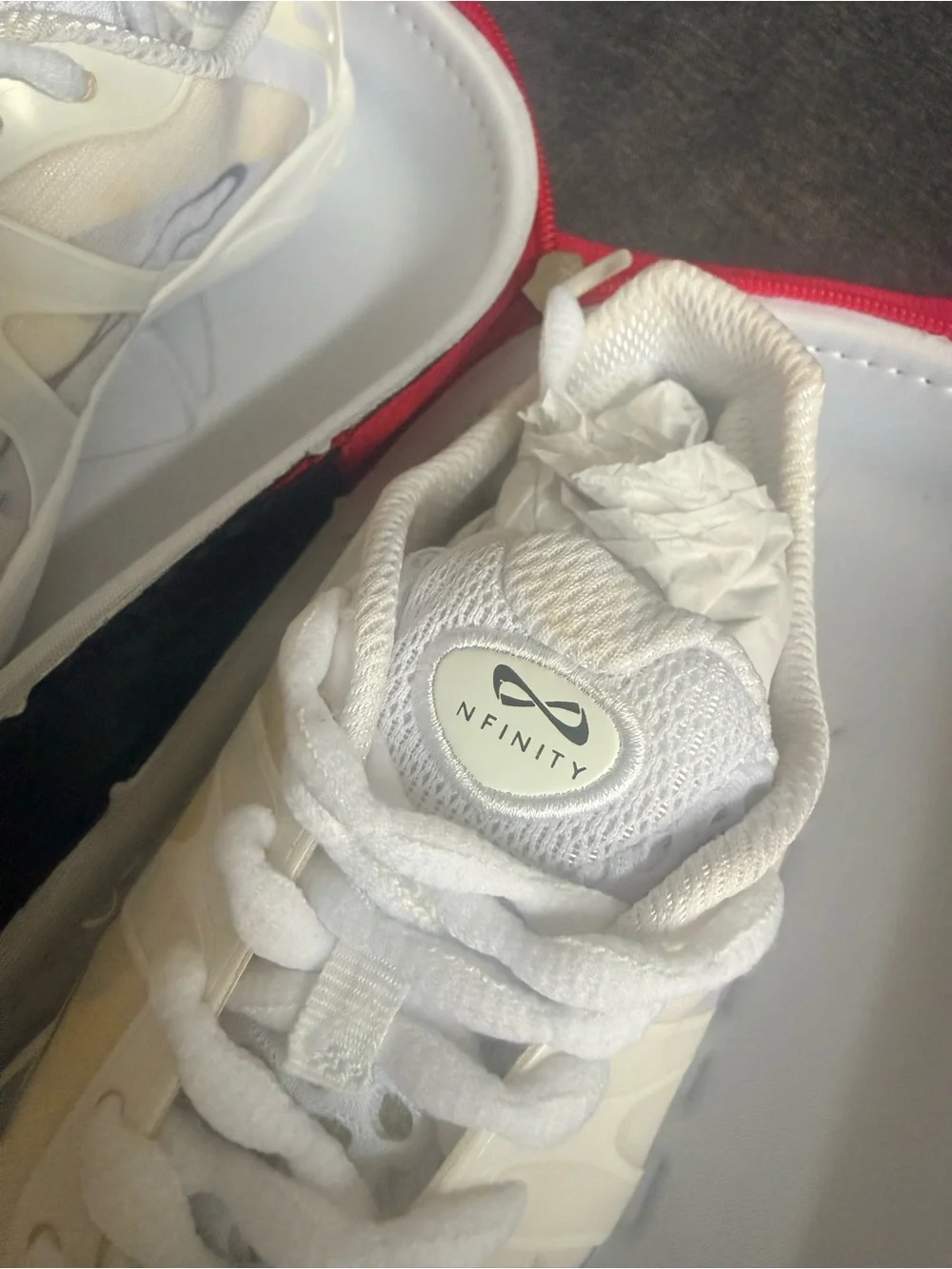 NFINITY Vengeance girls White and Cream Sneakers